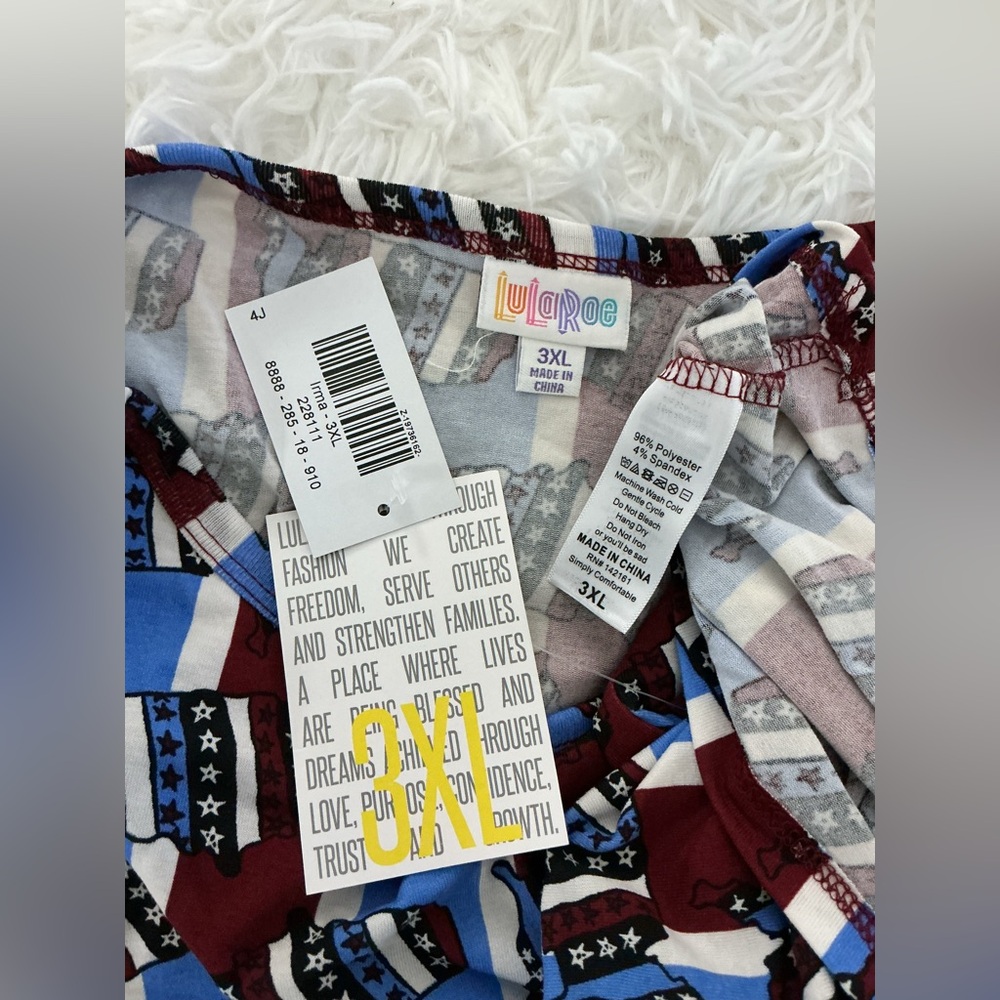 LuLaRoe Irma US Star striped Print Oversized Tunic Top – Size 3X – NWT - Picture 12 of 14